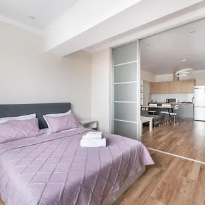 Апартаменты One Bedroom Near Arbat In The Center Of, Алматы